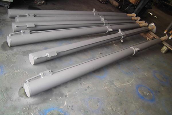 长型油缸.jpg 长型油缸.jpg